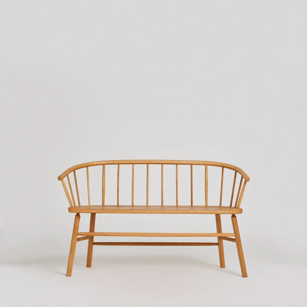 Hardy love seat oak