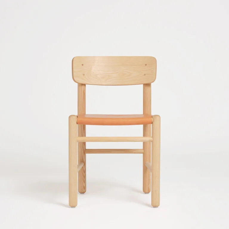 Ash Syd chair with low leather slung seat