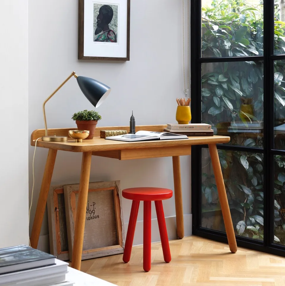 Desk One Desk One