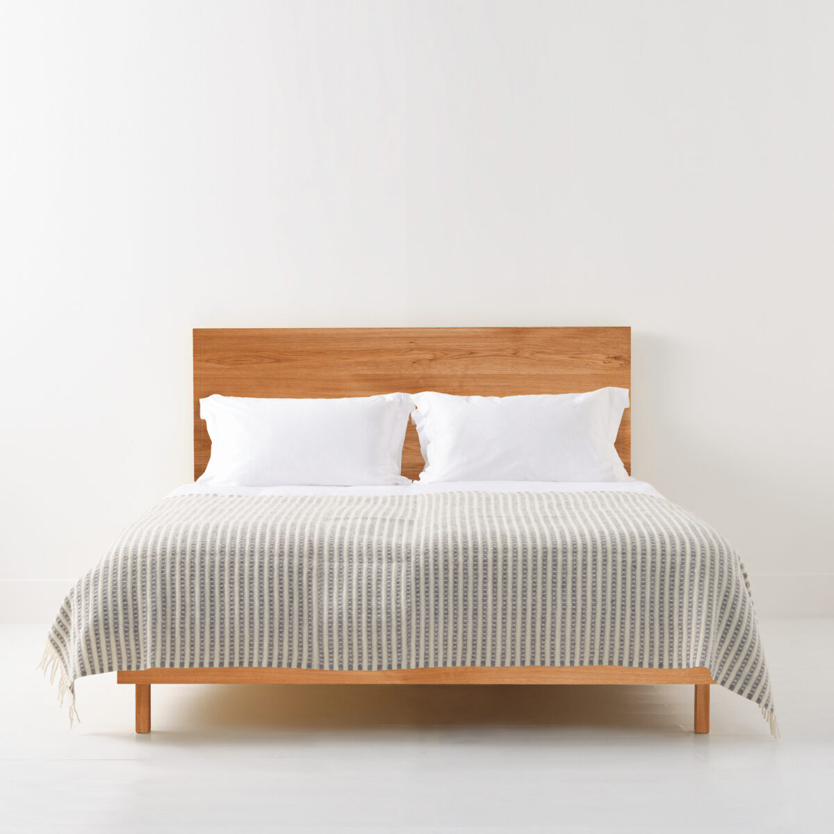 Another Country_Cottage Bed_Lifestyle OAK