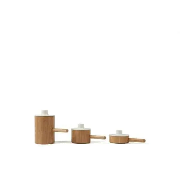 Ceramic candlestick, oak