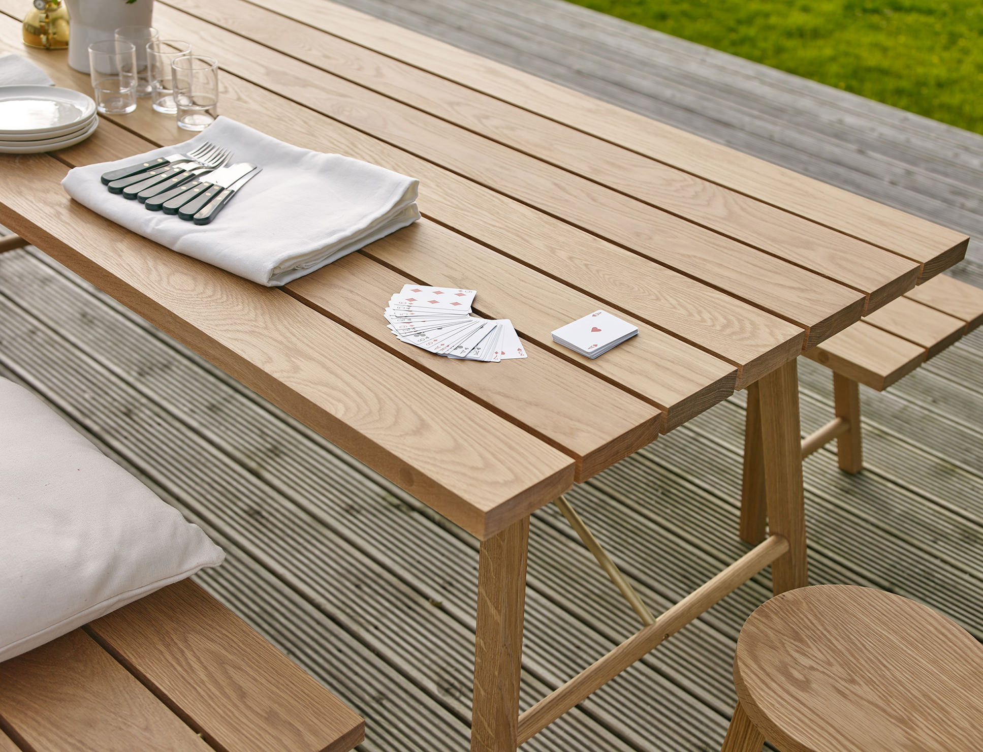 another-country-series-two-outdoor-table-two-002